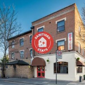 Hotels near Kempton Park Racecourse - Mehfil Hotel