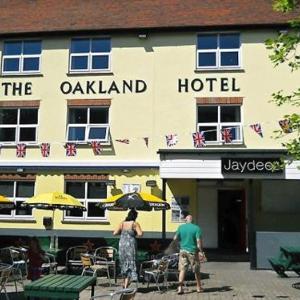 The Oakland Hotel