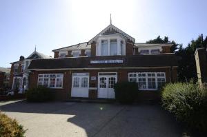 Park Hotel, Redbridge