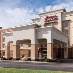 Hotels near Oman Arena - Hampton Inn & Suites Jackson