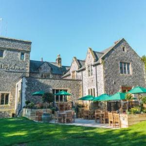 Arundel Castle Hotels - The Highdown - Brunning and Price