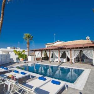 Villa Socrates