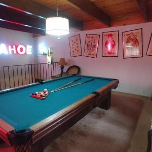 1823 Hunkpapa Cabin Fireplace Pool Table LG 4KTV