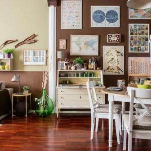 Plum Guide - Sing Me A Song