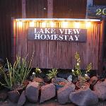 Lakeview Homestay