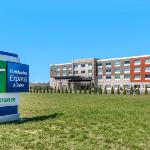 Holiday Inn Express  Suites   Carlisle Southwest I 81 Carlisle Pennsylvania