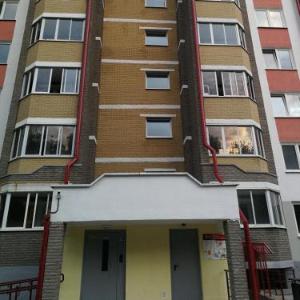 Apartment on Truda 4