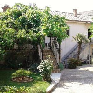 Apartments by the sea Mali Losinj (Losinj) - 14166