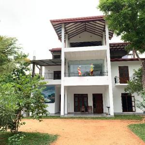 Nilaro Holiday Resort
