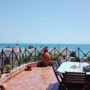 Studio in Crotone with terrace and WiFi 500 m from the beach