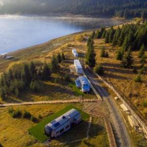 RV Lake -Beliș Camper