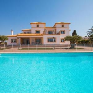 Villa Happy Family by Abahana Villas