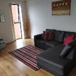 Spacious 2 Bed Central Apartment  Free Parking Leeds