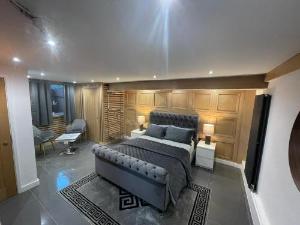Hendham House, Manchester