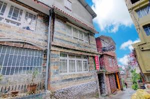 OYO 13844 AKD Hotel, Darjeeling
