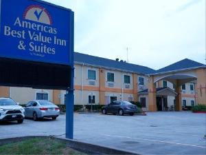 Americas Best Value Inn and Suites Bush International Airport, Humble