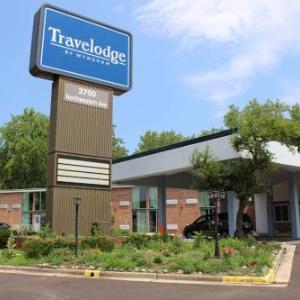 Travelodge by Wyndham Water's Edge Hotel - Racine