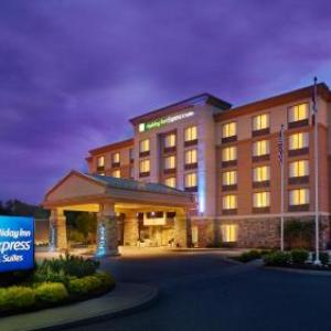 Holiday Inn Express & Suites Huntsville