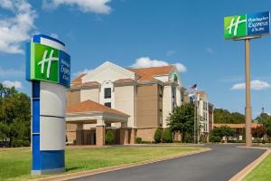 Holiday Inn Express Hotel & Suites McAlester, McAlester
