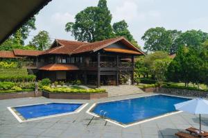 RedDoorz Premium @ Lido Sukabumi, Sukabumi