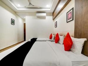 OYO 27837 Anandam Club And Resort, Ujjain