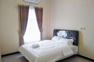 Artayya Puri Homestay RedPartner, Madiun