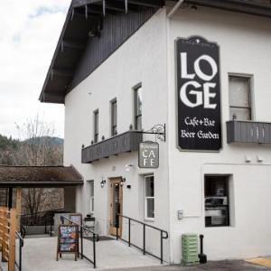 LOGE Leavenworth Downtown