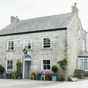 Godolphin Cross B&B - King Room