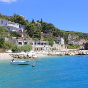 Apartments by the sea Sumpetar Omis - 13324