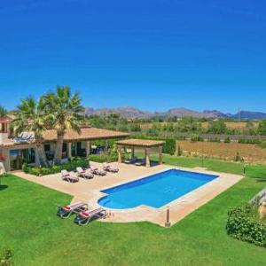 Villa Camp del Bosch by Sealand Villas