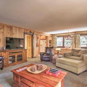 Inviting Lake Tahoe Escape with Yard and Fireplace!