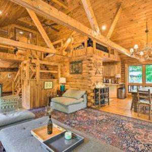 Adirondack and Lake George Cabin with Hot Tub!