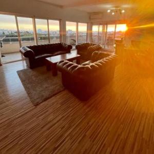 Dilans apartments by the sea