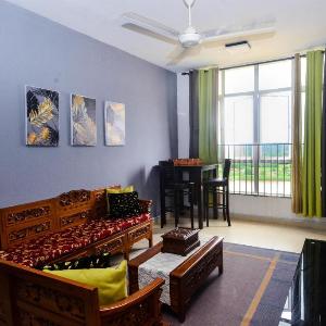 River View with Pool 3-bedroom | Yusmah Riverview