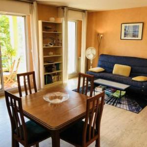 Appartement T2 a Arcachon avec balcon parking securise proche gare SNCF et commerces - FR-1-433-32