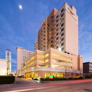 Courtyard by Marriott Houston by The Galleria