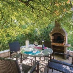 One-Bedroom Apartment in Omisalj