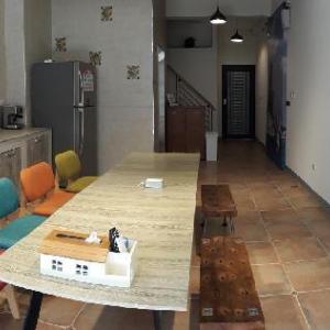 KLA B&B