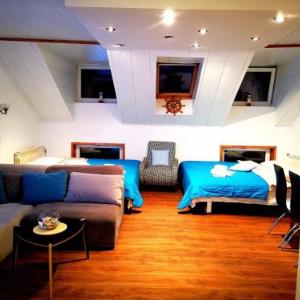 Meridian Apartment with Sauna✨
