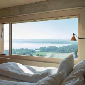 Traumloft mit Blick auf den Murtensee und die Alpen