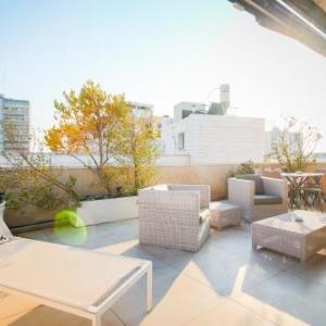Miklat Chic Spacious Penthouse Terrace By Feelhome