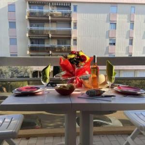 Studio cosy à 500m du port de Fréjus proche plage et commerces - FR-1-226A-356