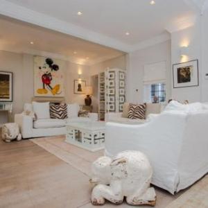 Exquisite Cadogan Square Knightsbridge Apartment