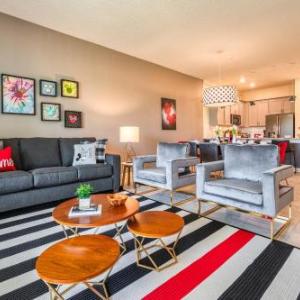 Mickey themed 2 bedroom condo for 7 guests