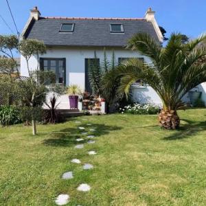 Maison de charme 3* avec jardin clos terrasse WIFI à 60m du Port de Perros-Guirec - FR-1-368-79