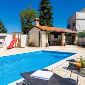 Holiday Home Villa Dominique