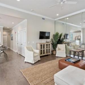 400 Ocean Blvd Unit 1200