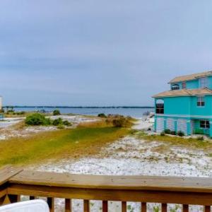 3 Bed 2 Bath Apartment in Navarre Beach