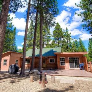 Kiowa Lake House by Lake Tahoe Accommodations