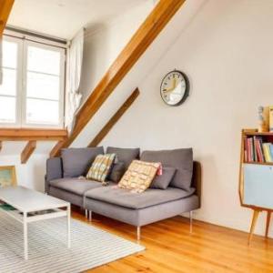 Charming light-filled loft apartment in Alfama